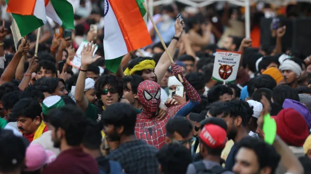Modi Calls for Leniency Toward Student Protesters After Exam Leak Crisis